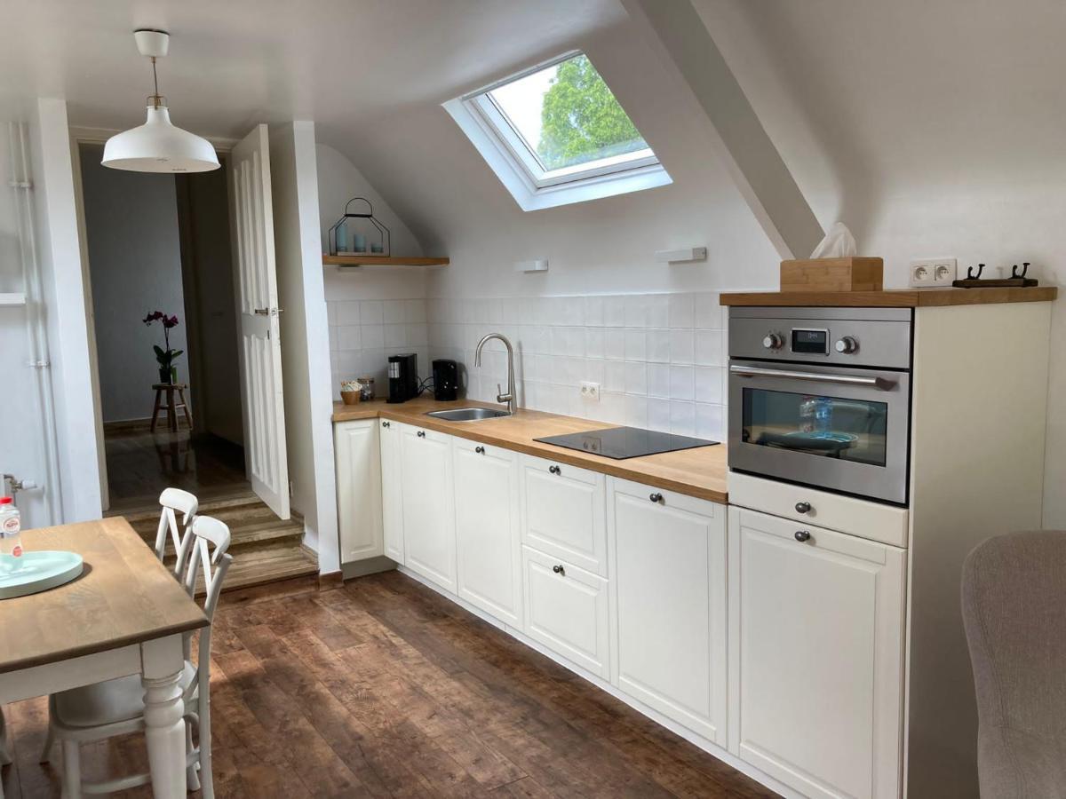 Rustig Appartement In Het Groen Met Terras Kontich エクステリア 写真