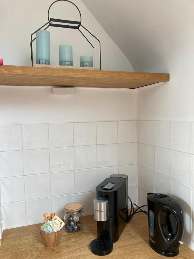 Rustig Appartement In Het Groen Met Terras Kontich エクステリア 写真
